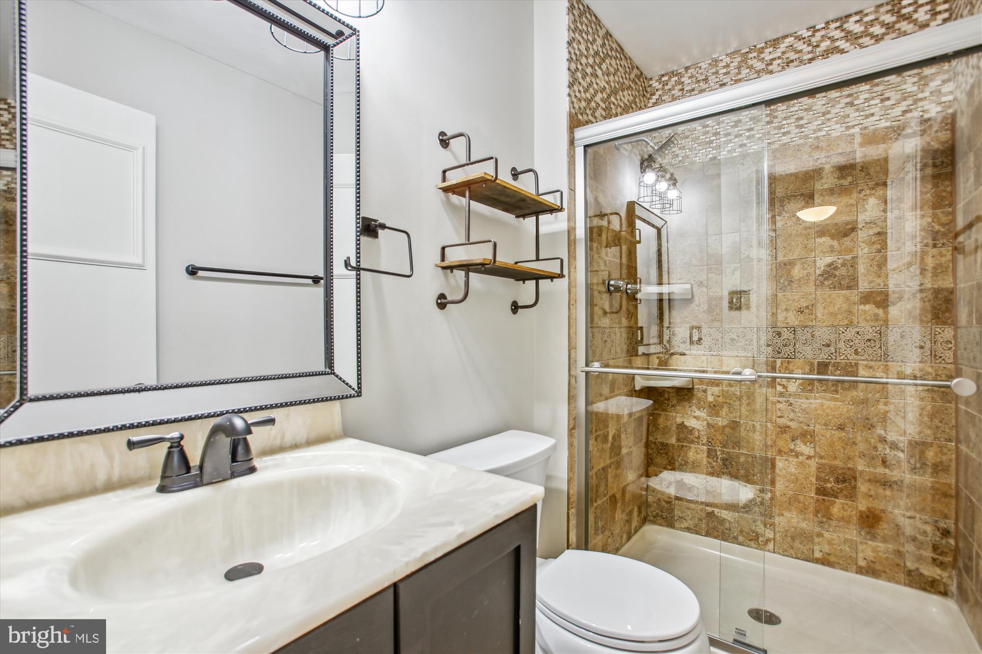 CANTERBURY WOODS - Residential Lease