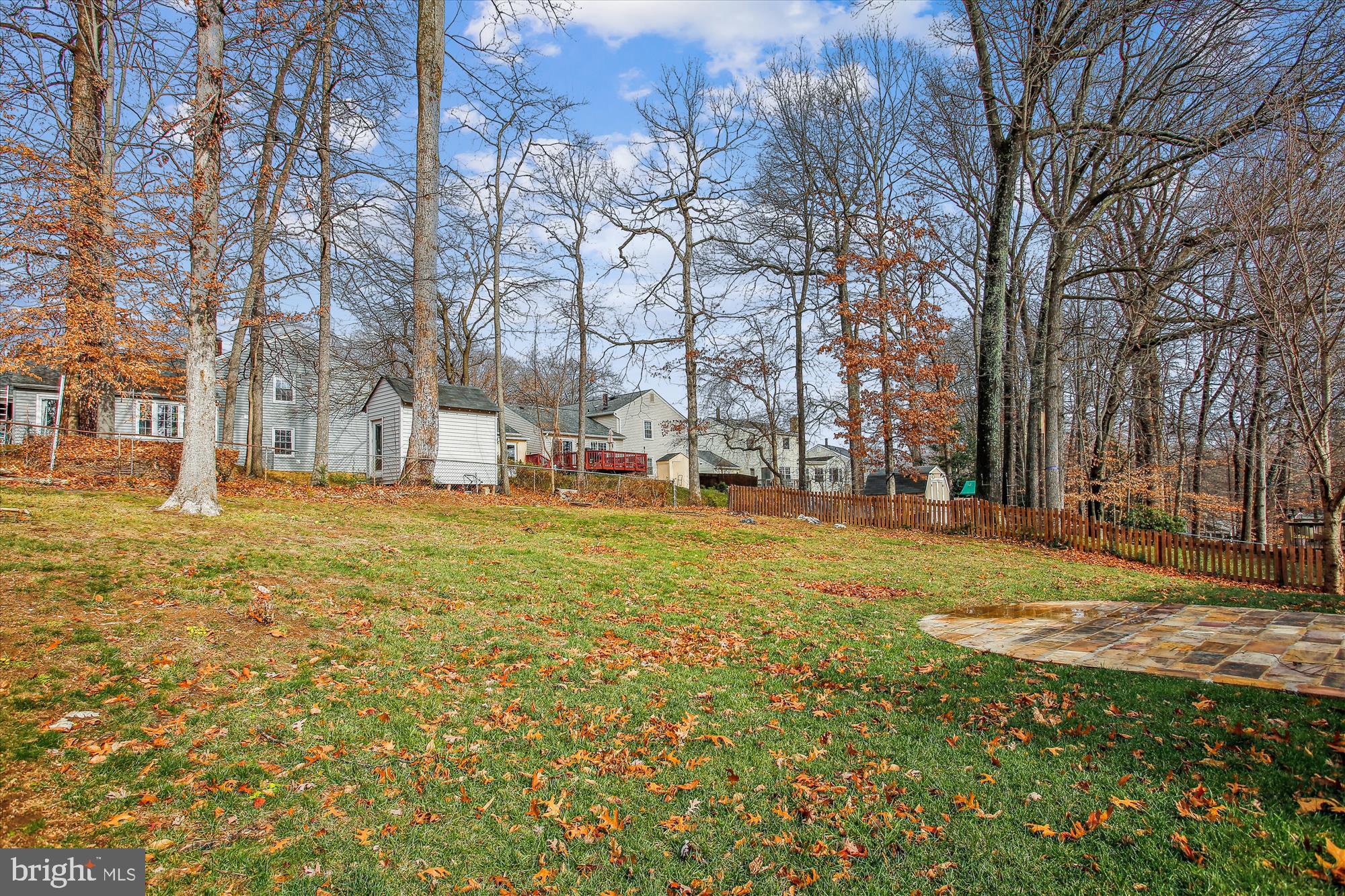 CANTERBURY WOODS - Residential Lease