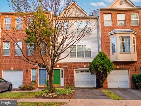 Photo of 46760 Southern Oaks Terrace, STERLING, VA 20164 (MLS # VALO2137458)
