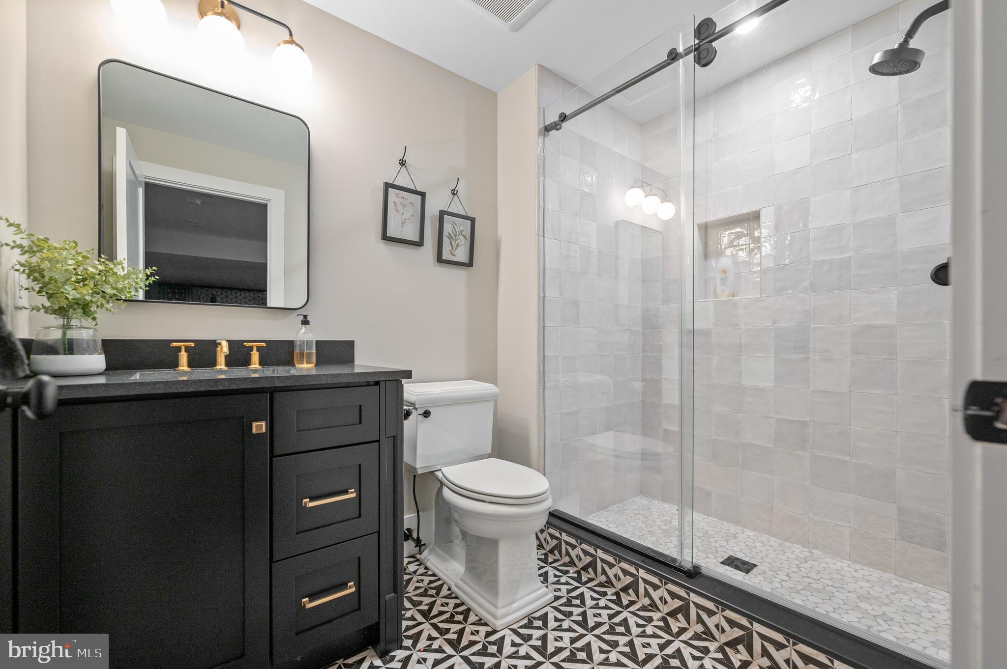 SAWMILL COURT - Residential