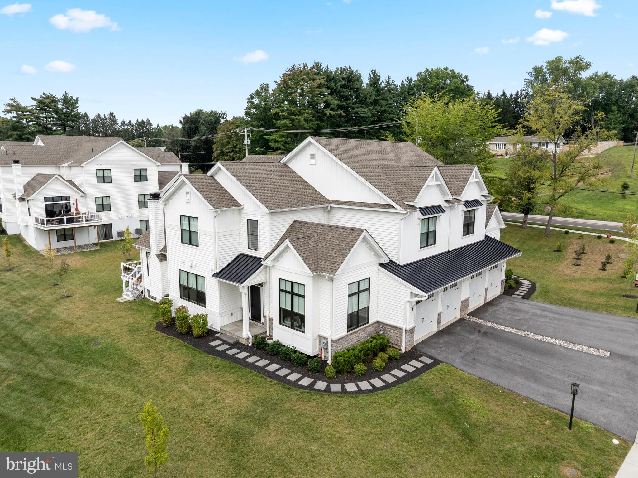 SAWMILL COURT - Residential