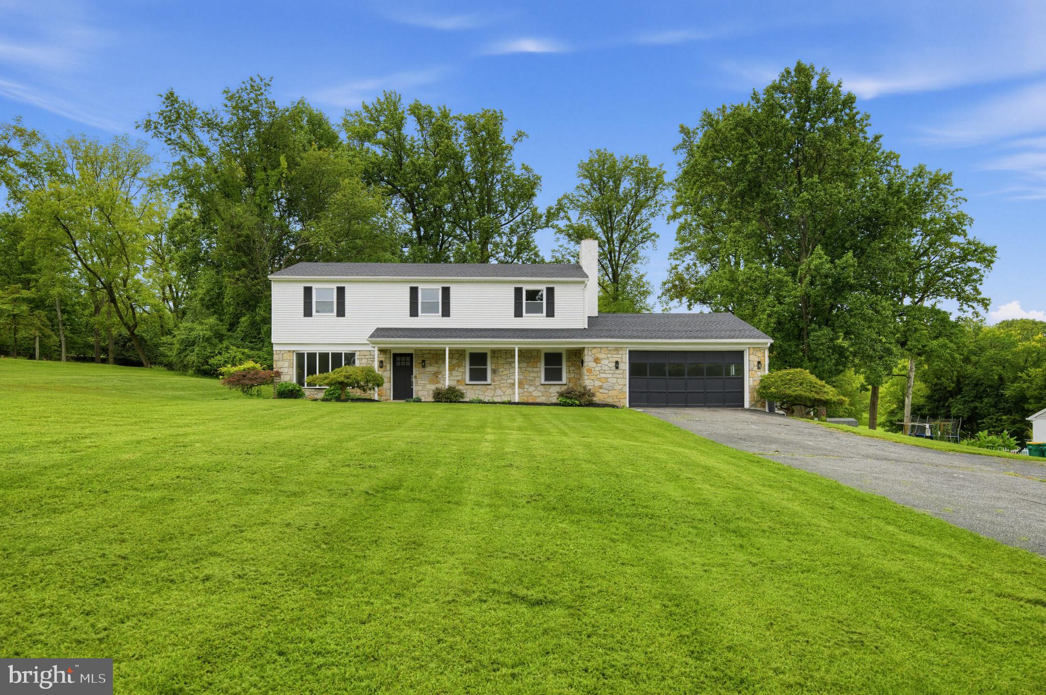 207 SYLVAN DRIVE