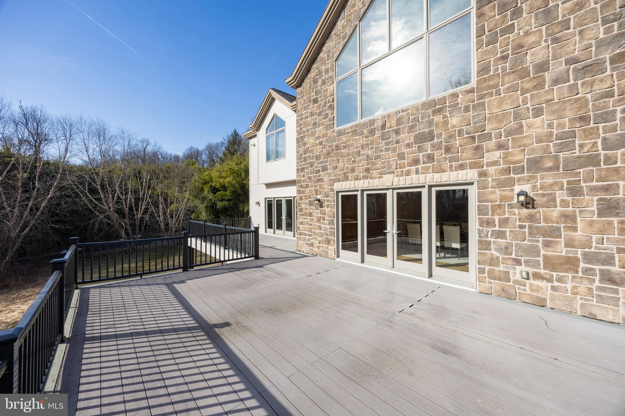 WATERFORD - Residential