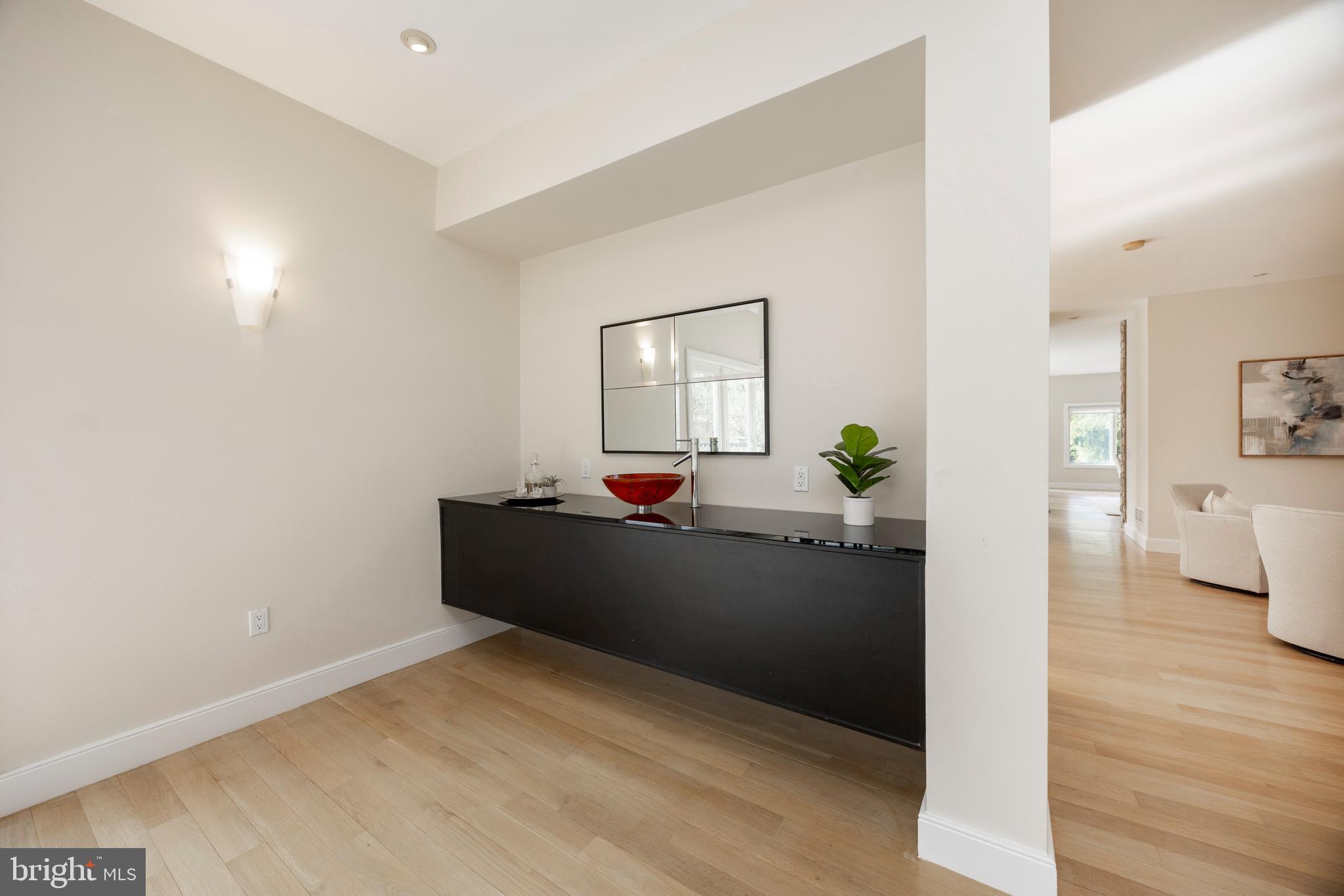 WATERFORD - Residential