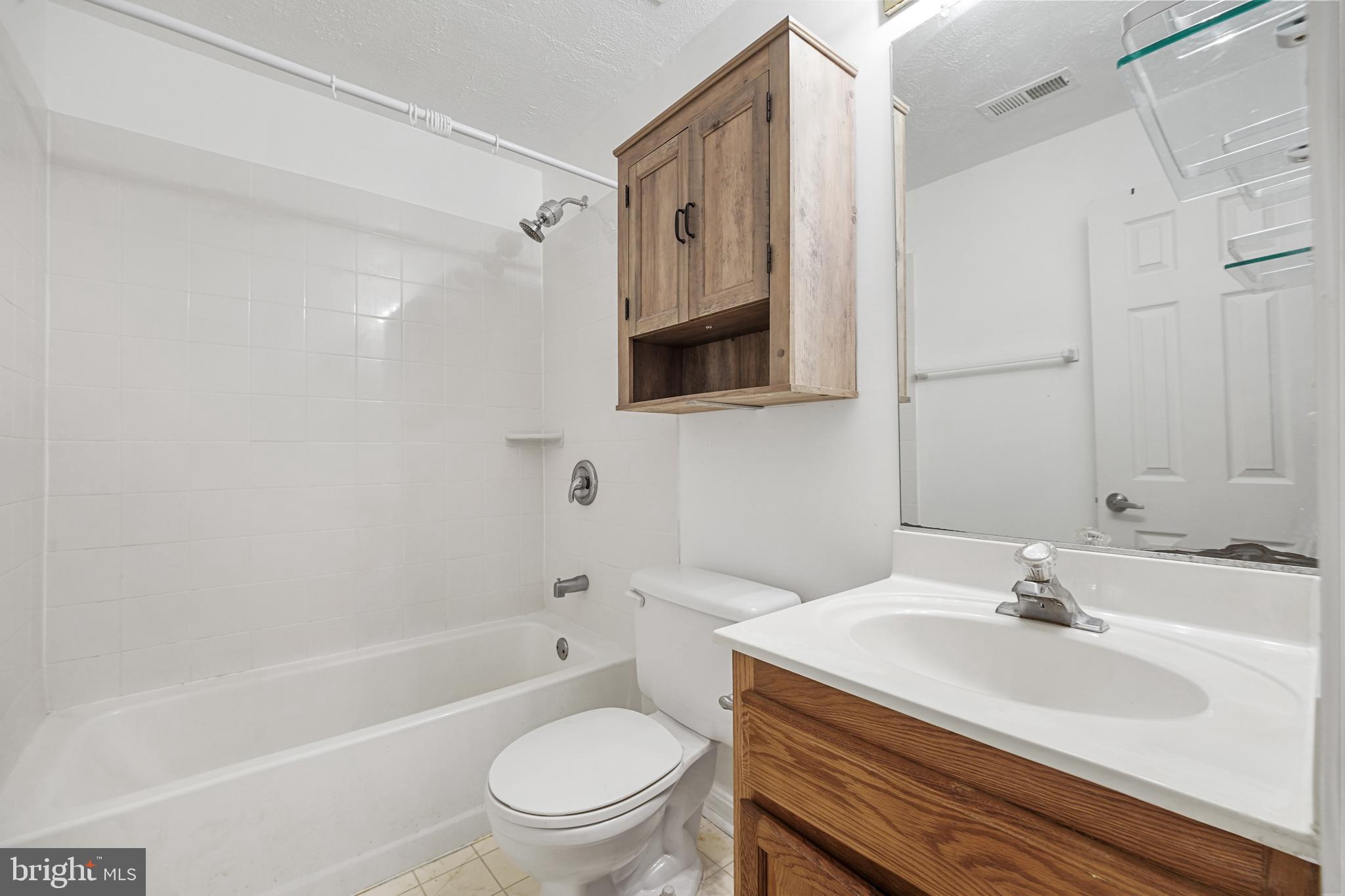 DALE CITY - Residential