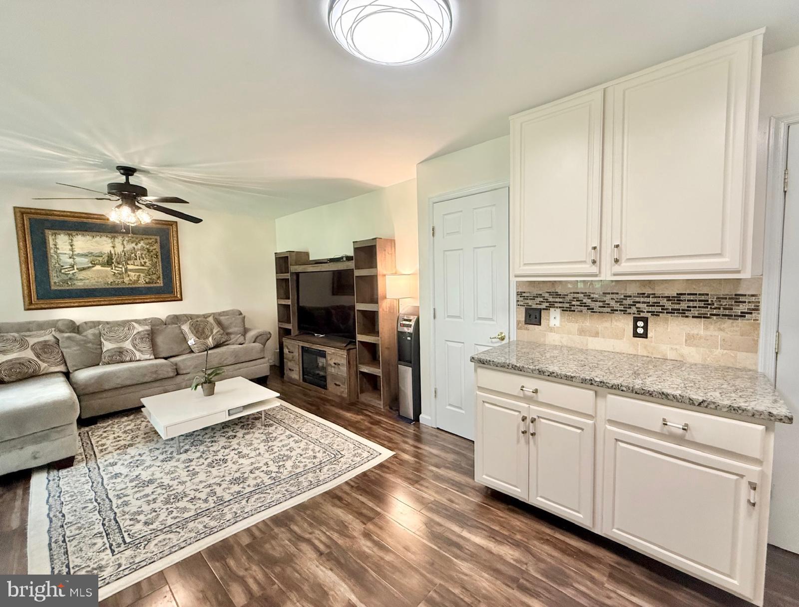 DALE CITY - Residential