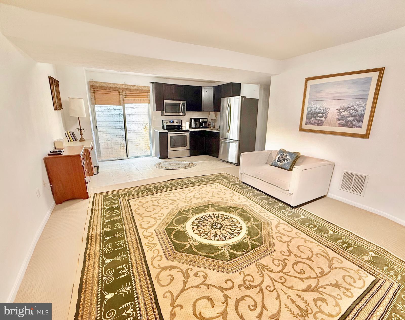 DALE CITY - Residential