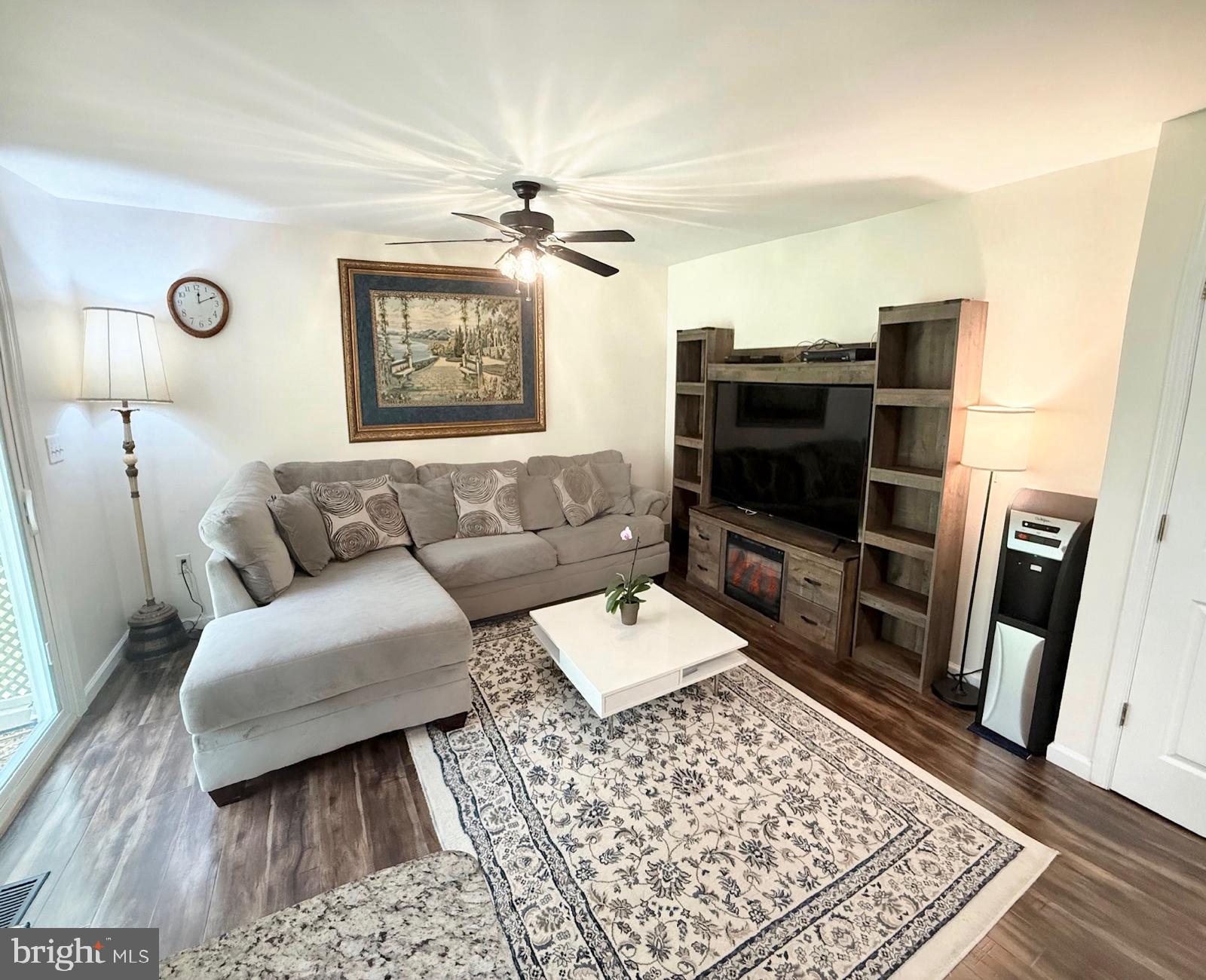 DALE CITY - Residential