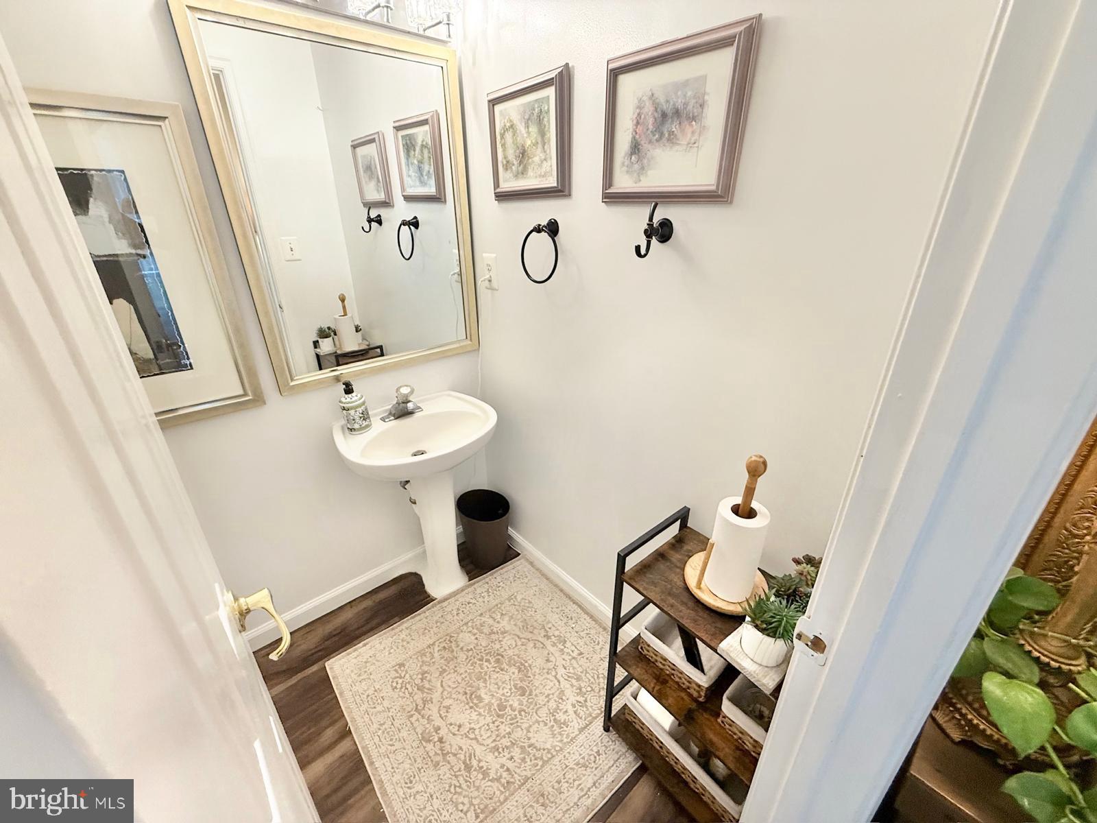 DALE CITY - Residential