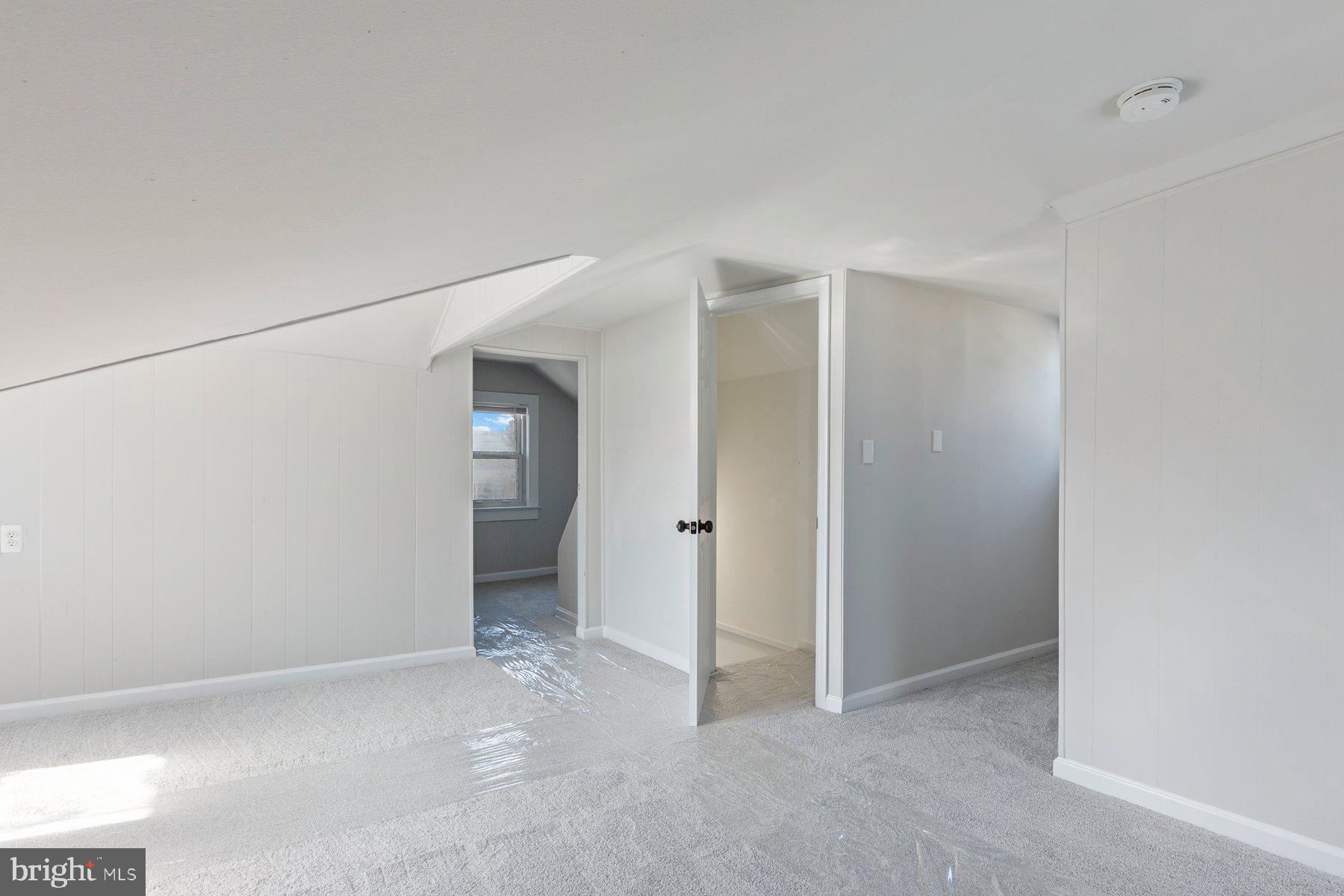 COLMAR MANOR - Residential