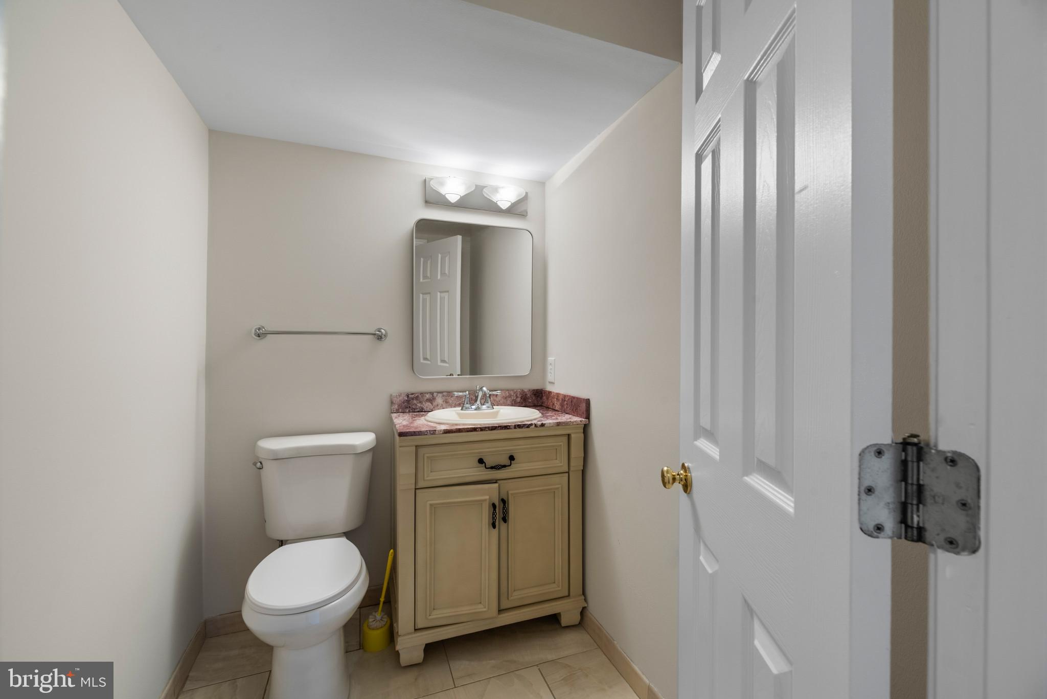 DEALE BEACH - Residential