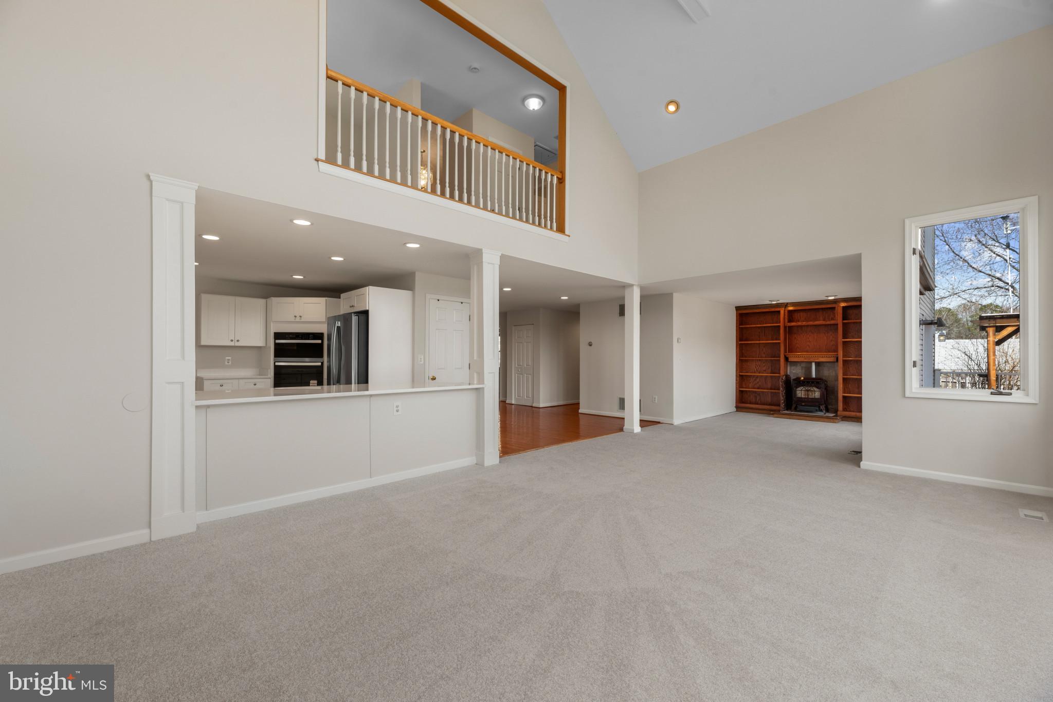 DEALE BEACH - Residential