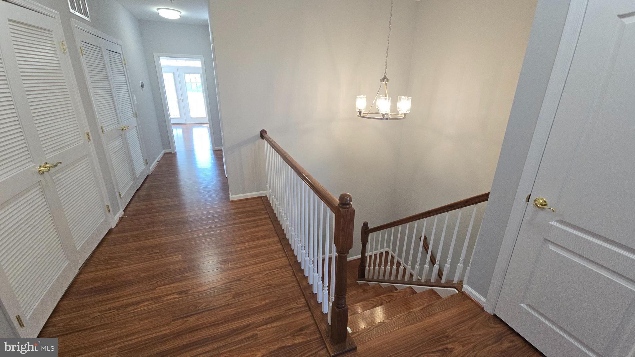 TOWNES CONDOMINIUMS - Residential Lease