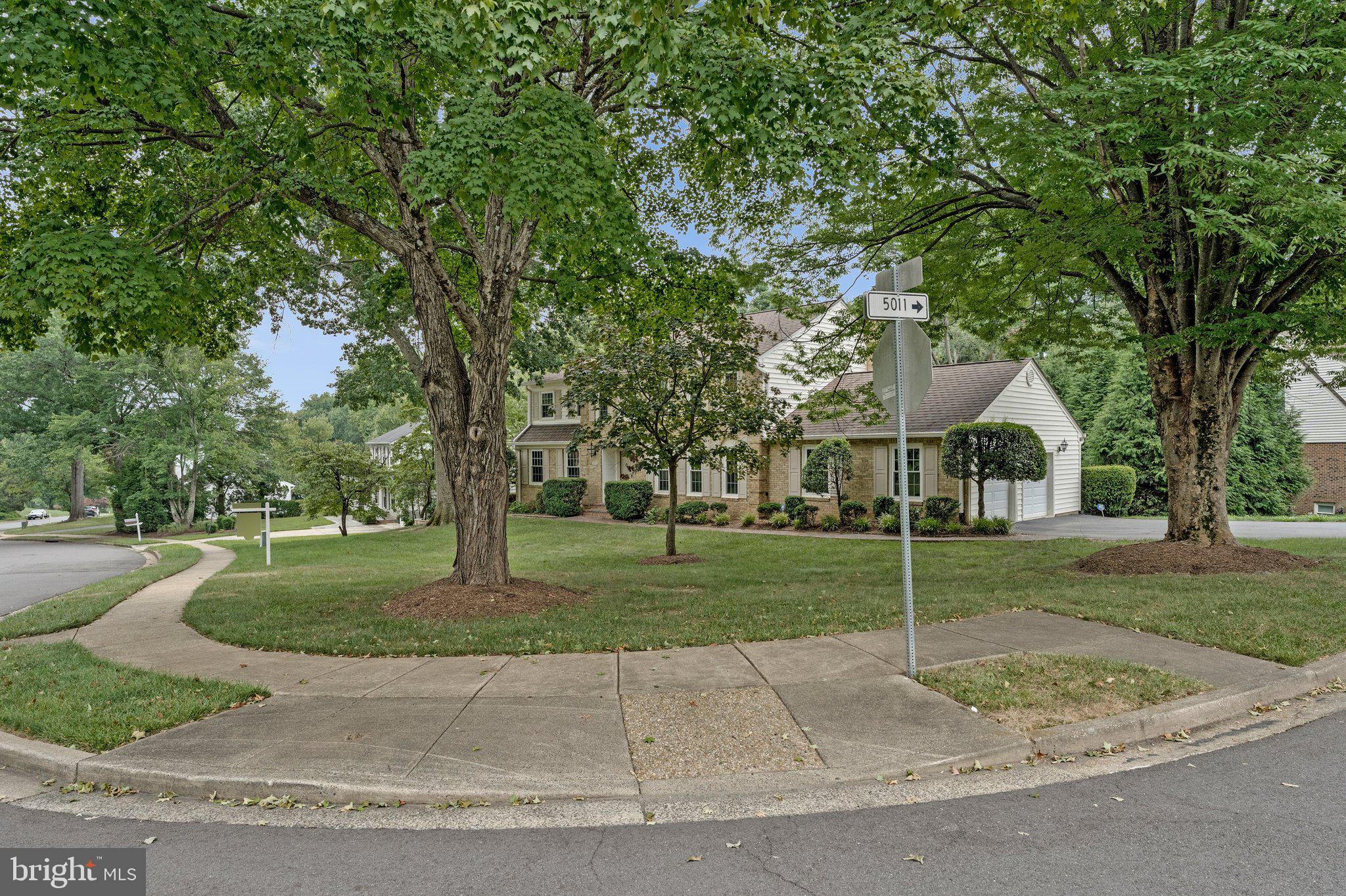 1171 FOXHOUND COURT