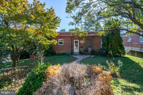 18 ROSEMONT AVENUE READING PA 19607