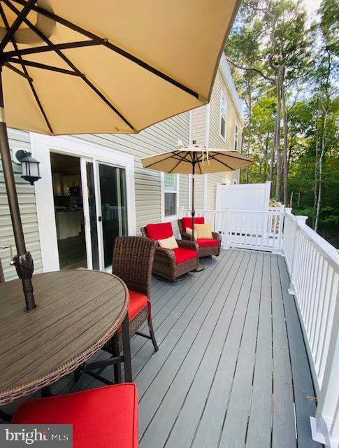 SEA OAKS VILLAGE - Residential Lease