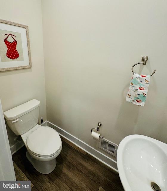 SEA OAKS VILLAGE - Residential Lease