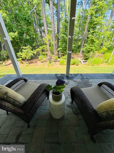 SEA OAKS VILLAGE - Residential Lease