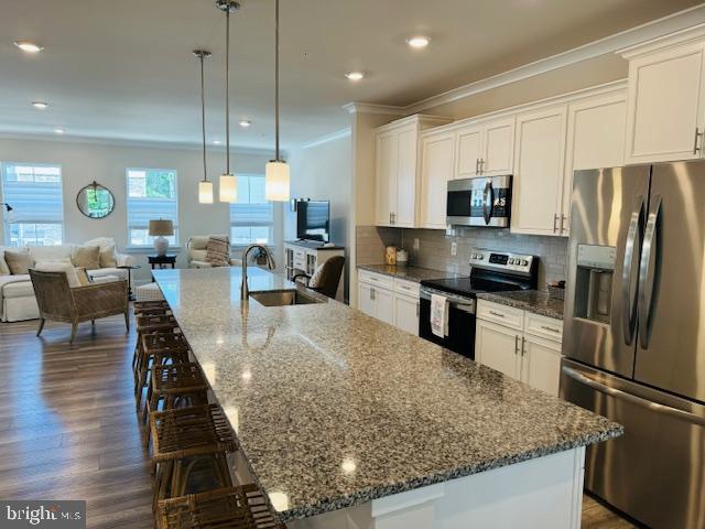 SEA OAKS VILLAGE - Residential Lease