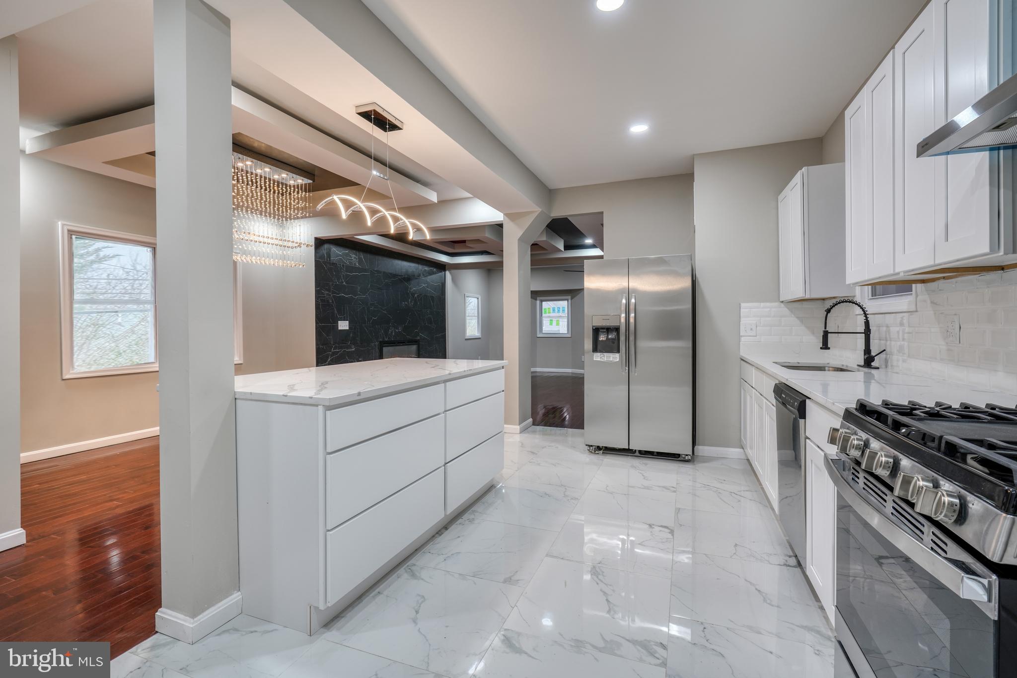 BEL AIR - Residential