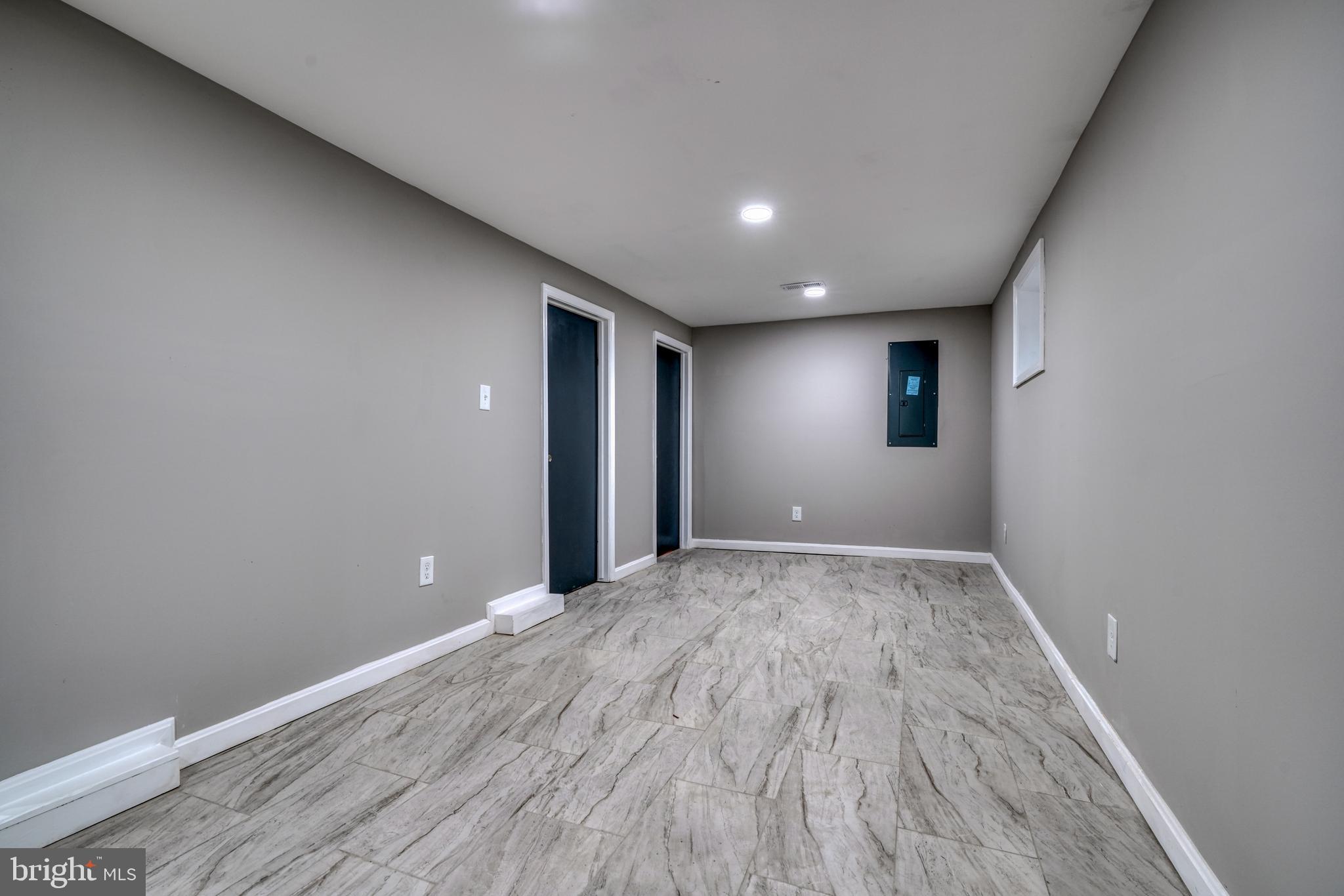 BEL AIR - Residential