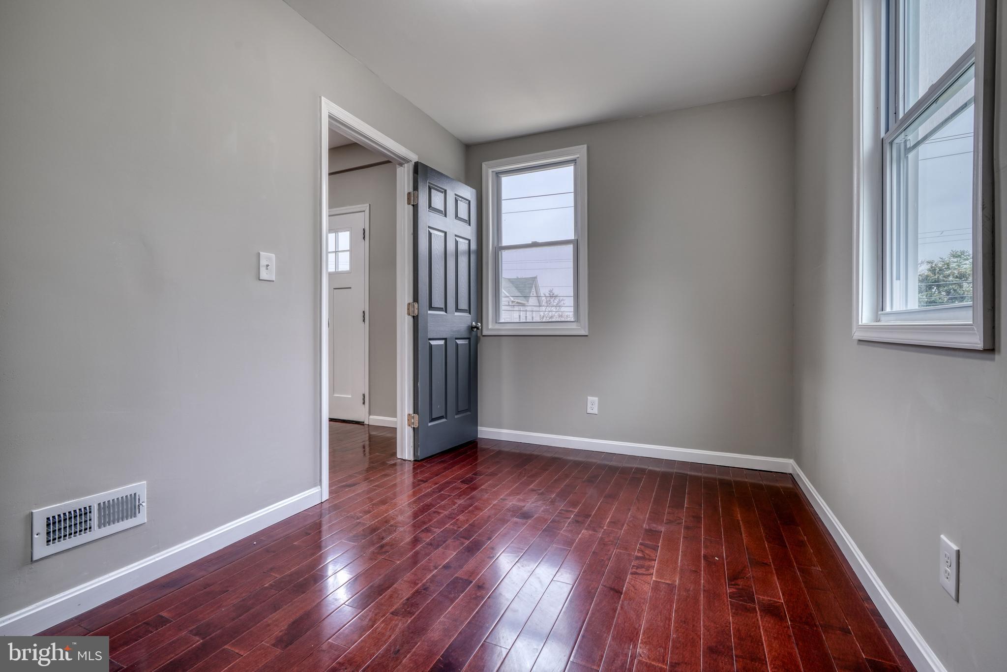 BEL AIR - Residential