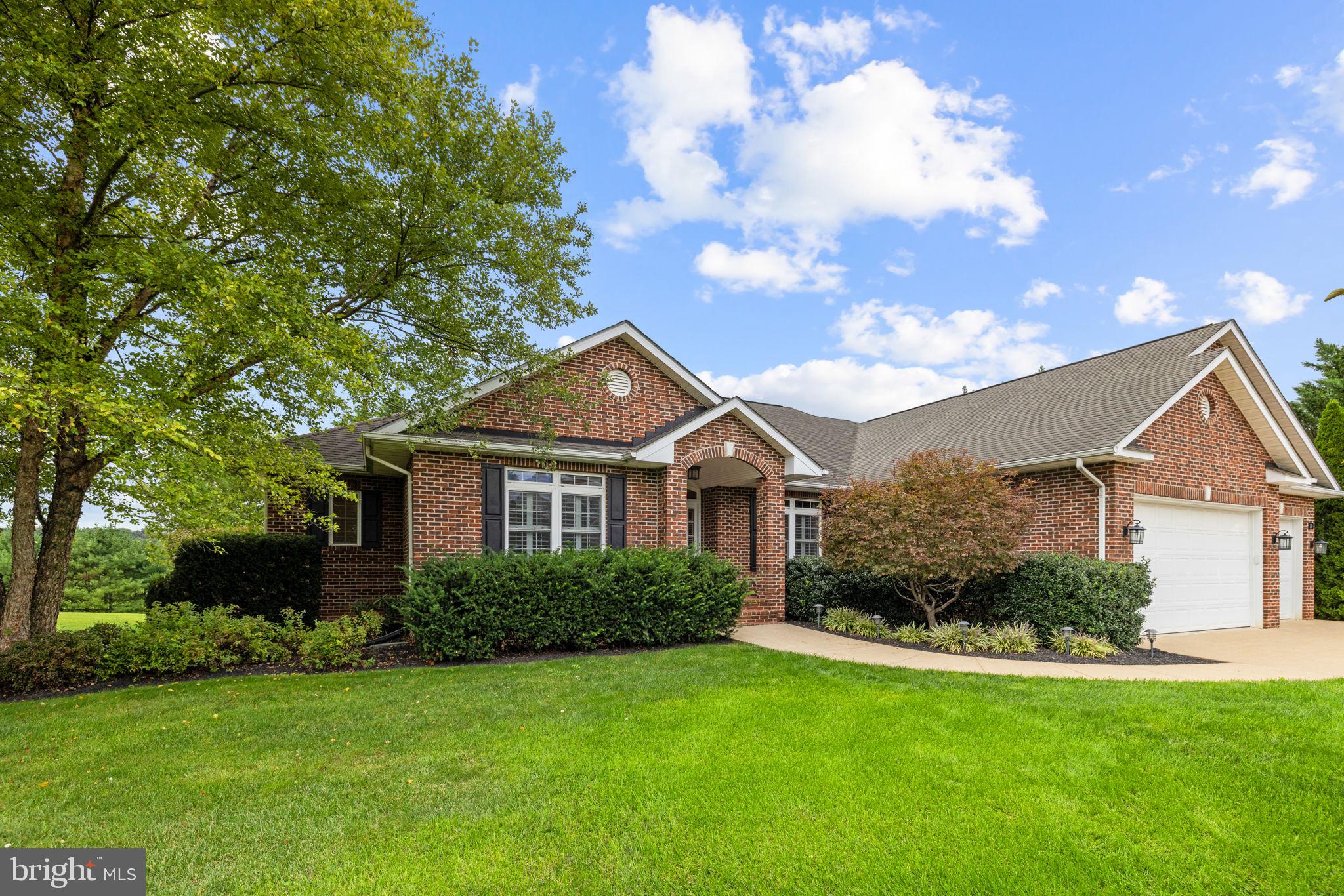 119 CHEIFTON PLACE