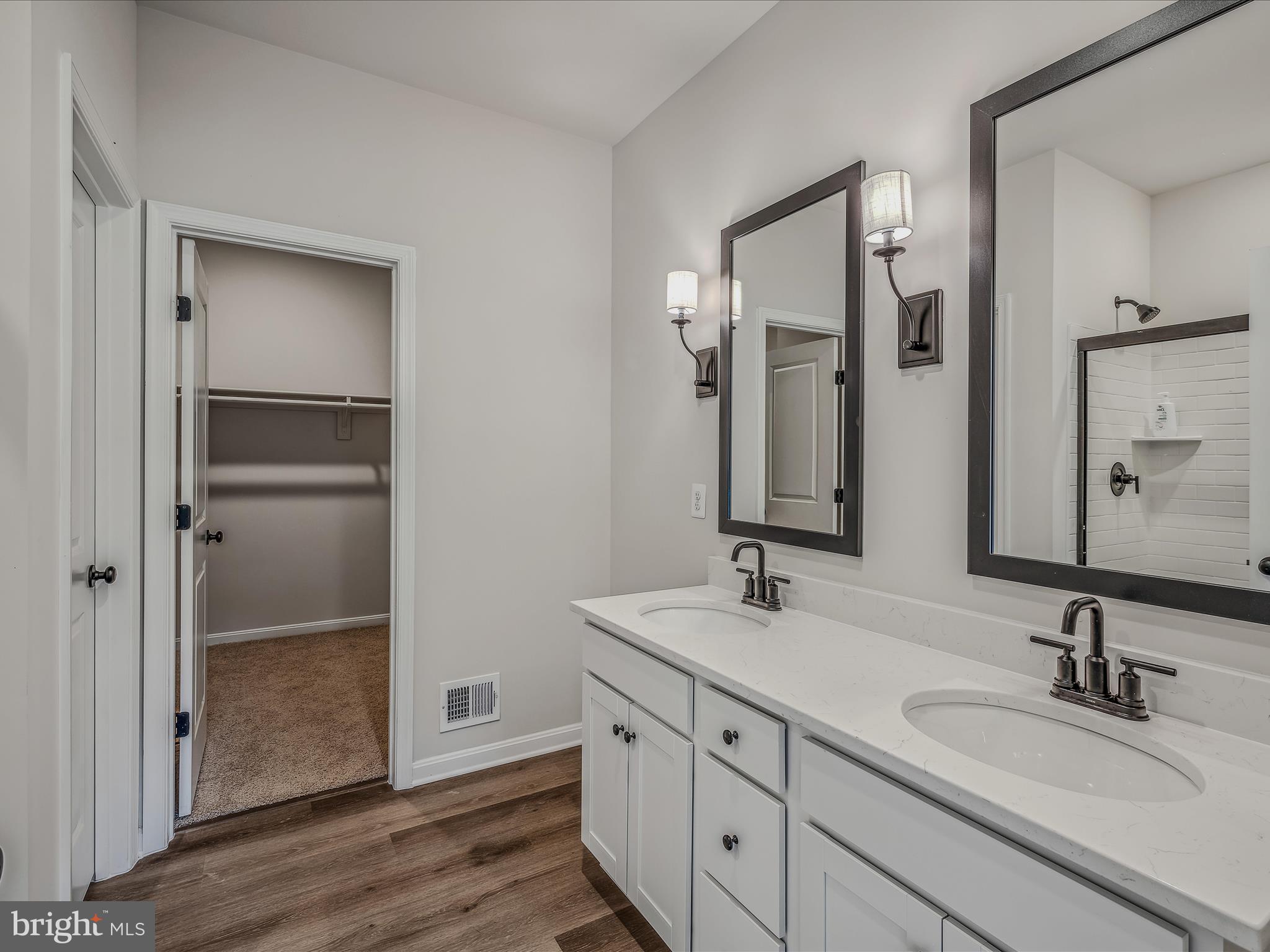 DILLON FARM - Residential Lease