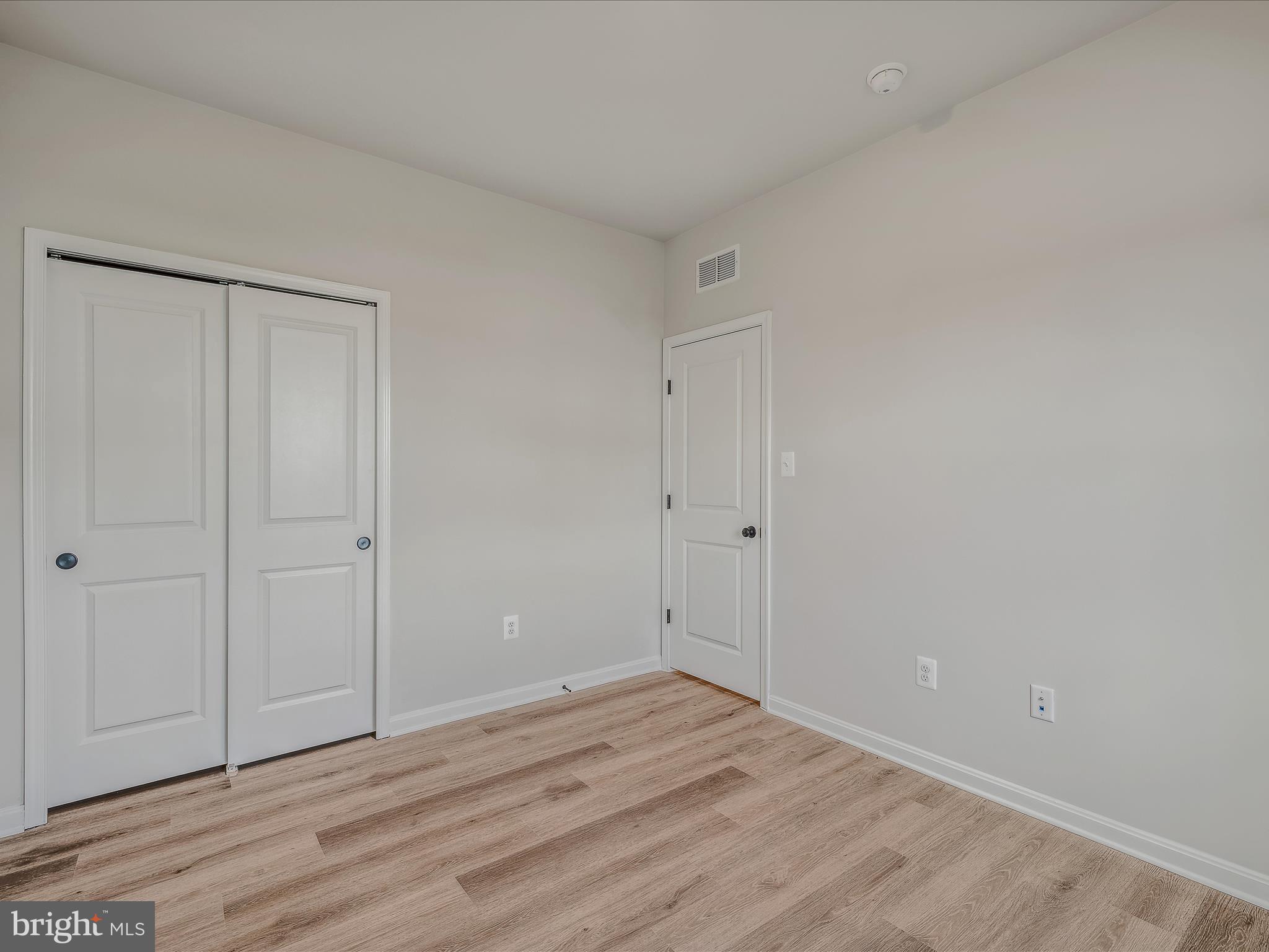 DILLON FARM - Residential Lease