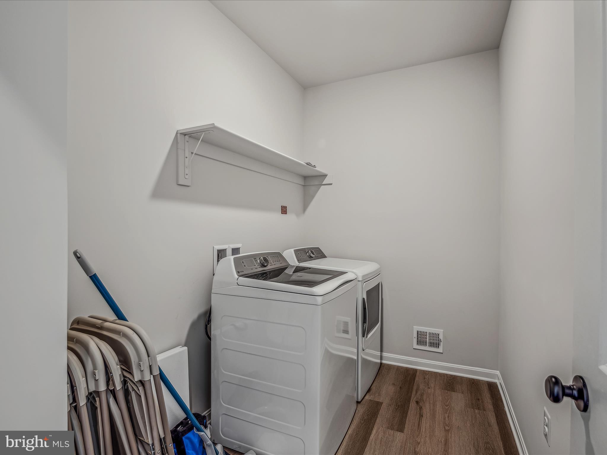 DILLON FARM - Residential Lease