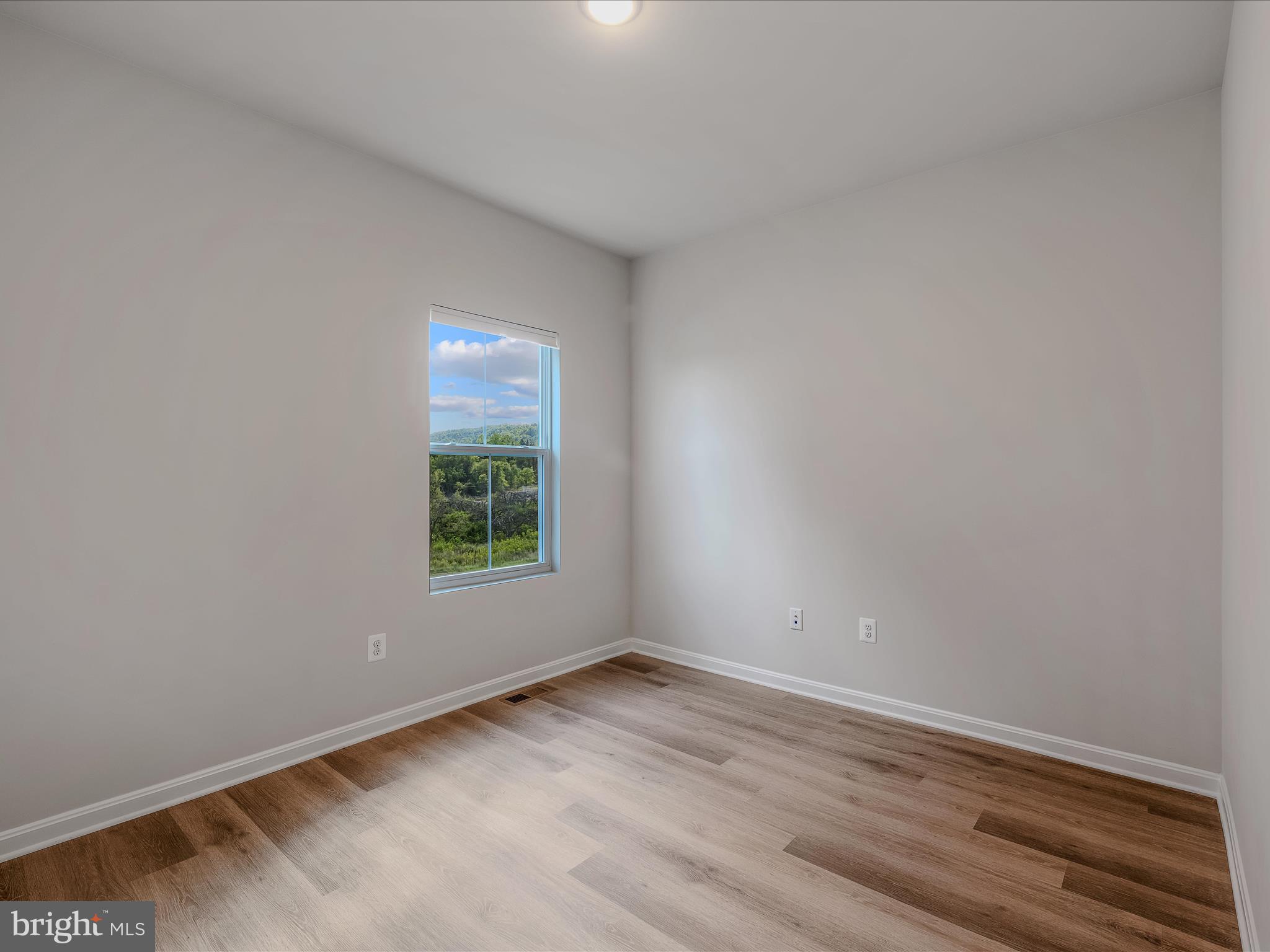 DILLON FARM - Residential Lease