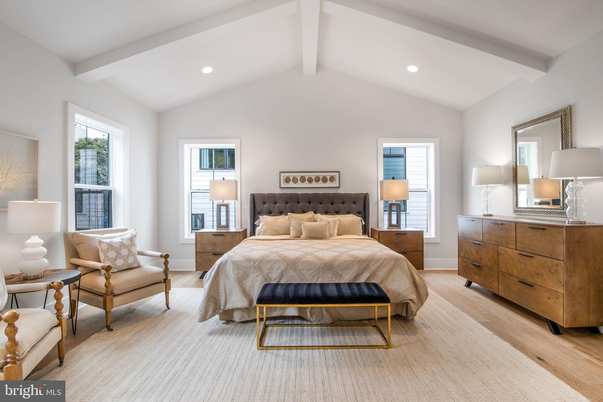 ARLINGTON - Residential