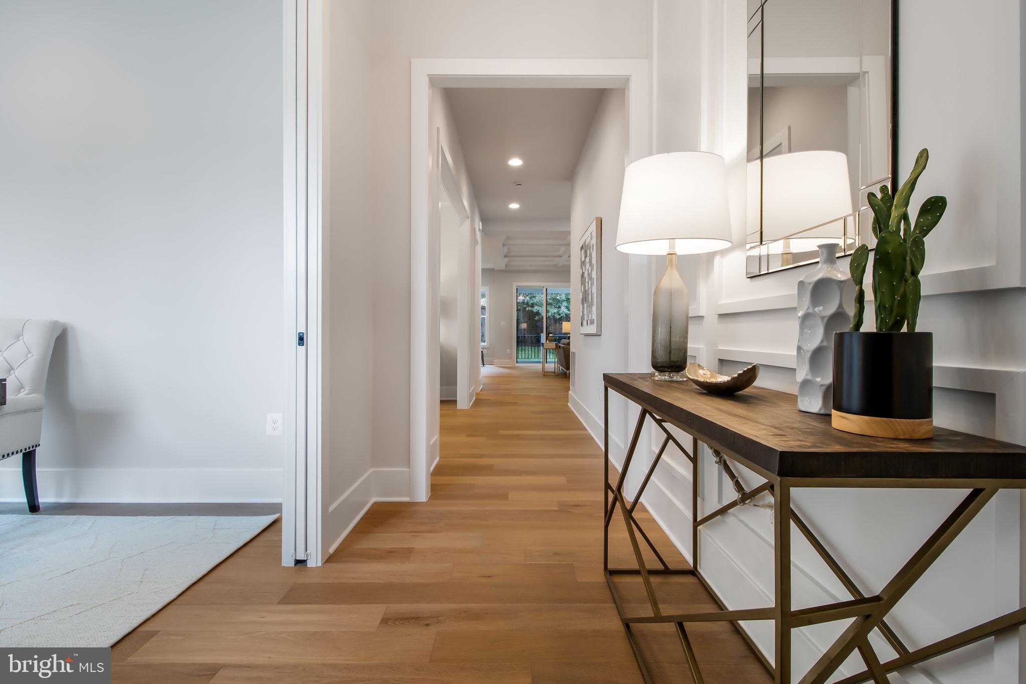 ARLINGTON - Residential