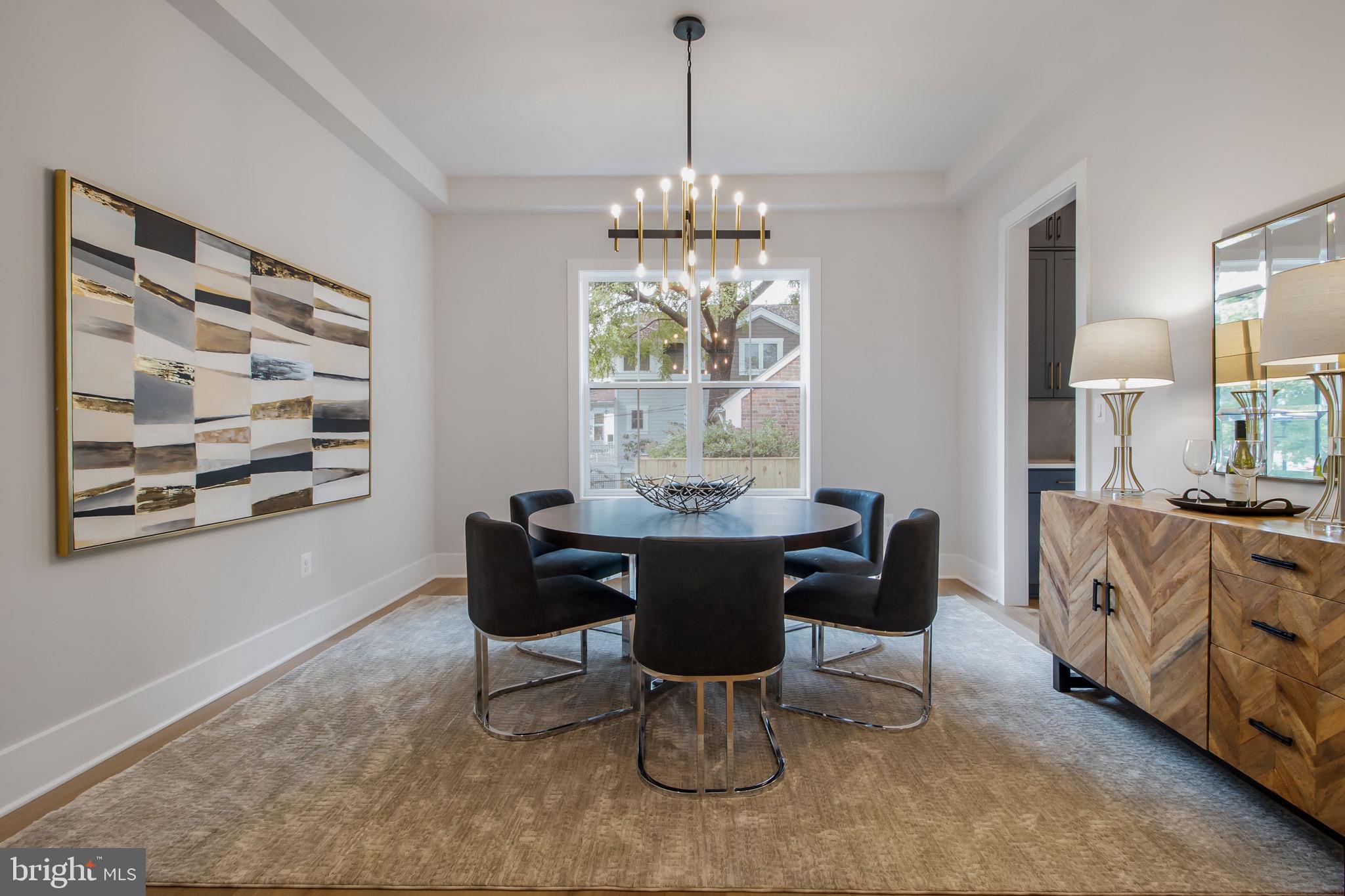 ARLINGTON - Residential