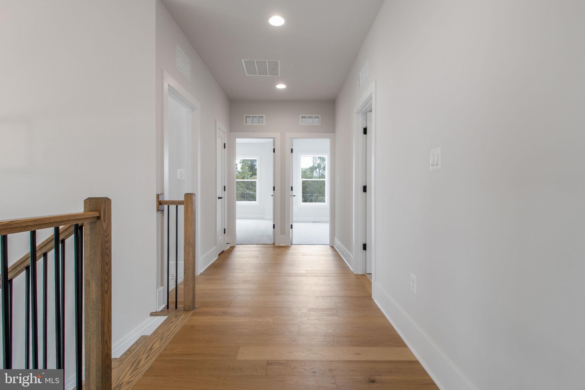 ARLINGTON - Residential