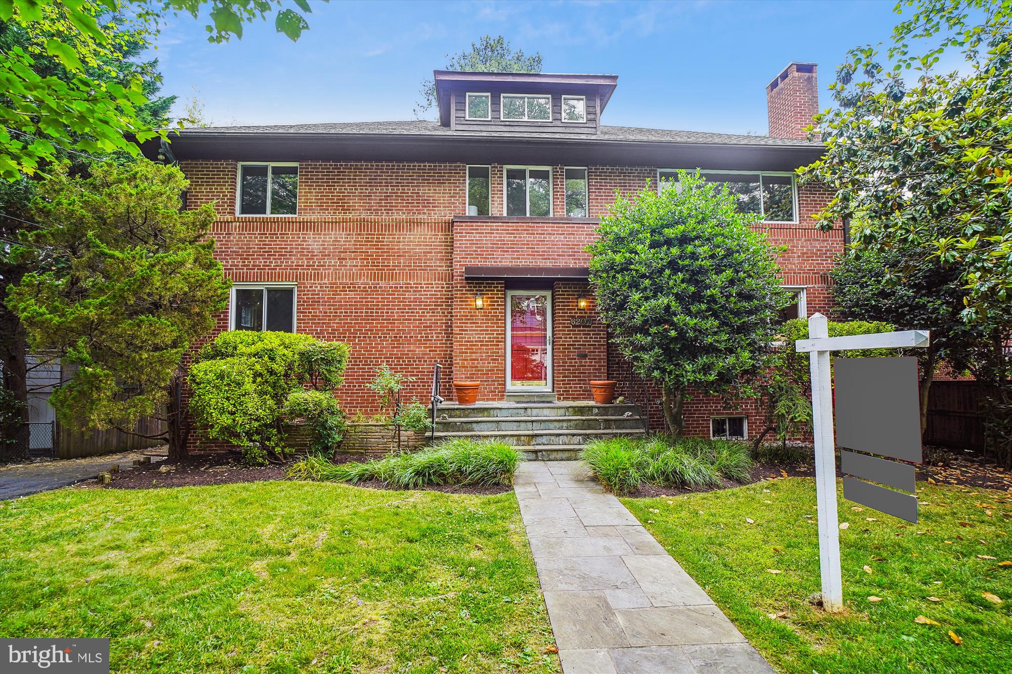OAKWOOD KNOLLS - Residential