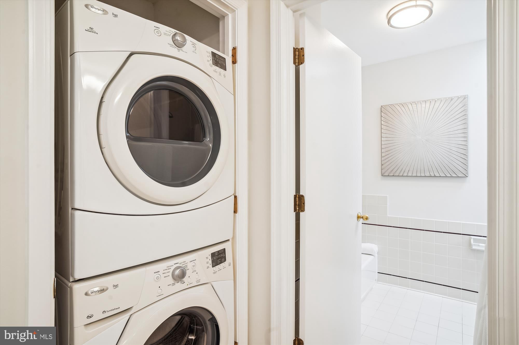 OAKWOOD KNOLLS - Residential