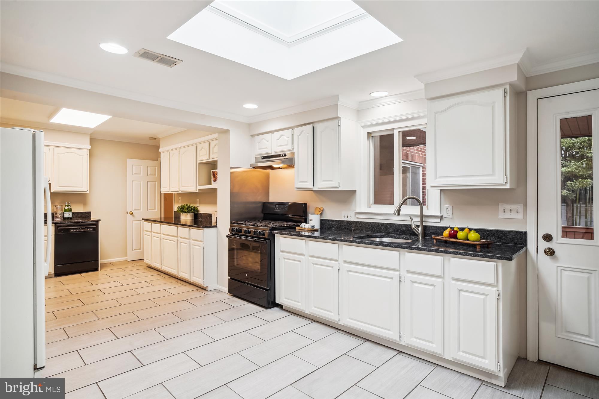 OAKWOOD KNOLLS - Residential