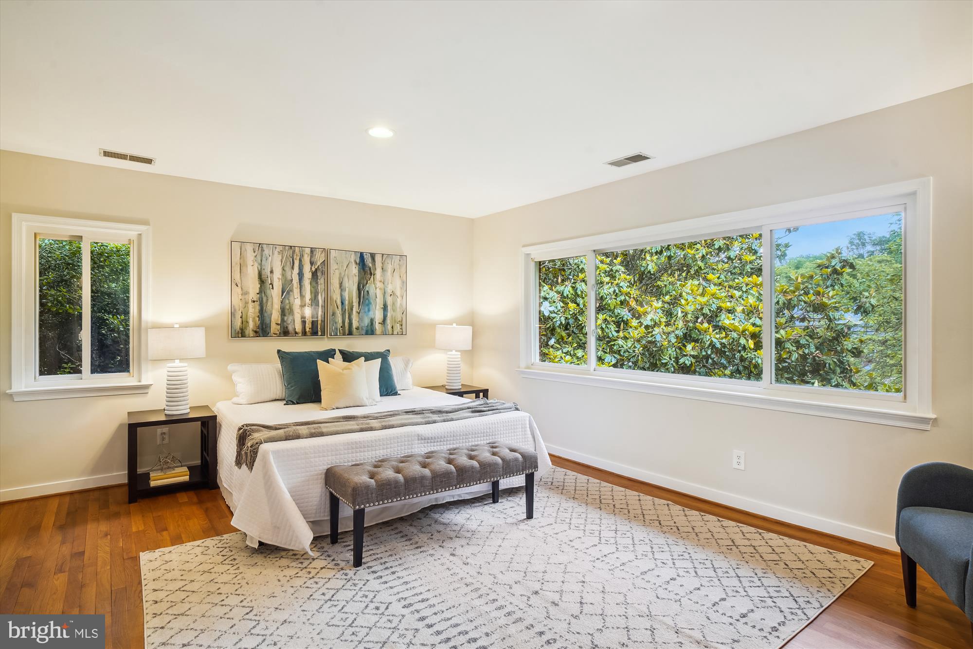 OAKWOOD KNOLLS - Residential