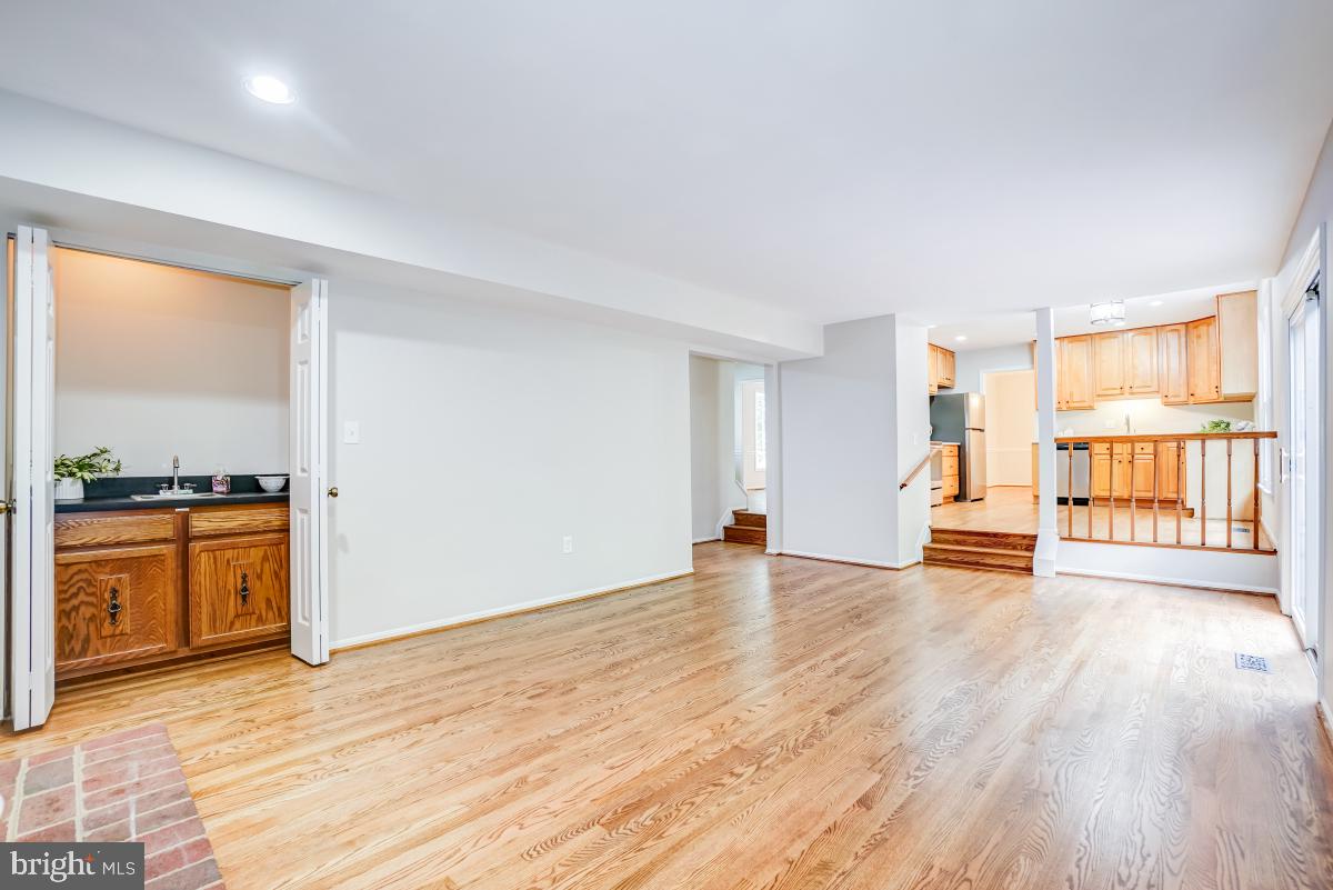 FOXHALL - Residential