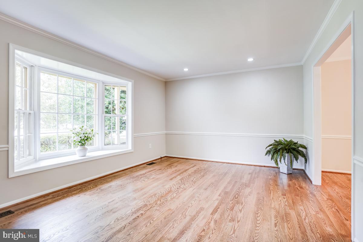 FOXHALL - Residential