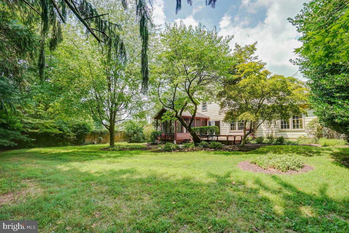 FOXHALL - Residential