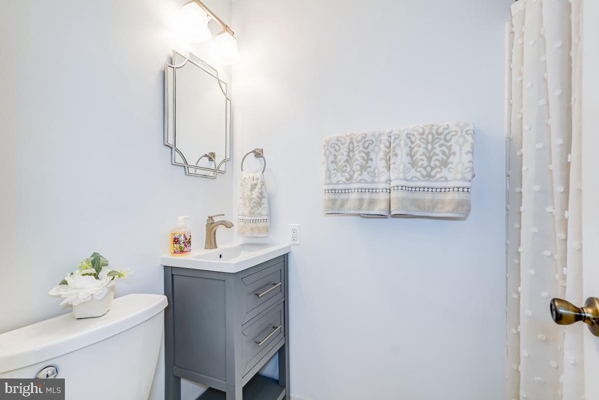 FOXHALL - Residential