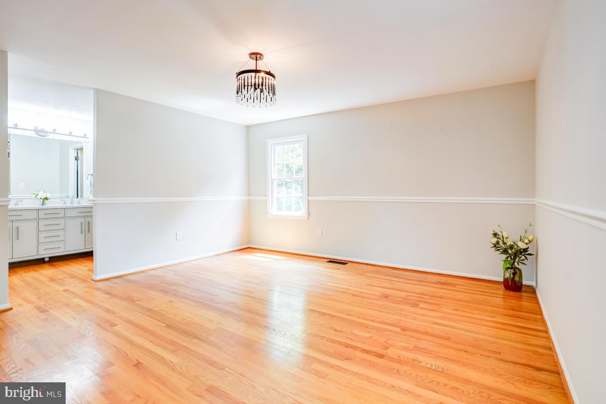 FOXHALL - Residential