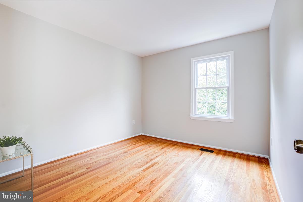 FOXHALL - Residential