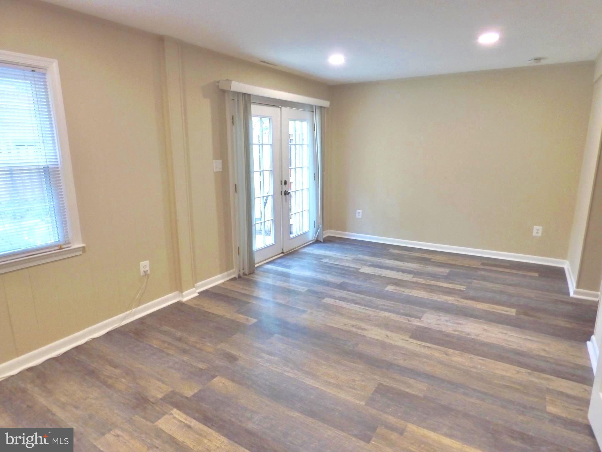 VILLAGE SQUARE - Residential Lease