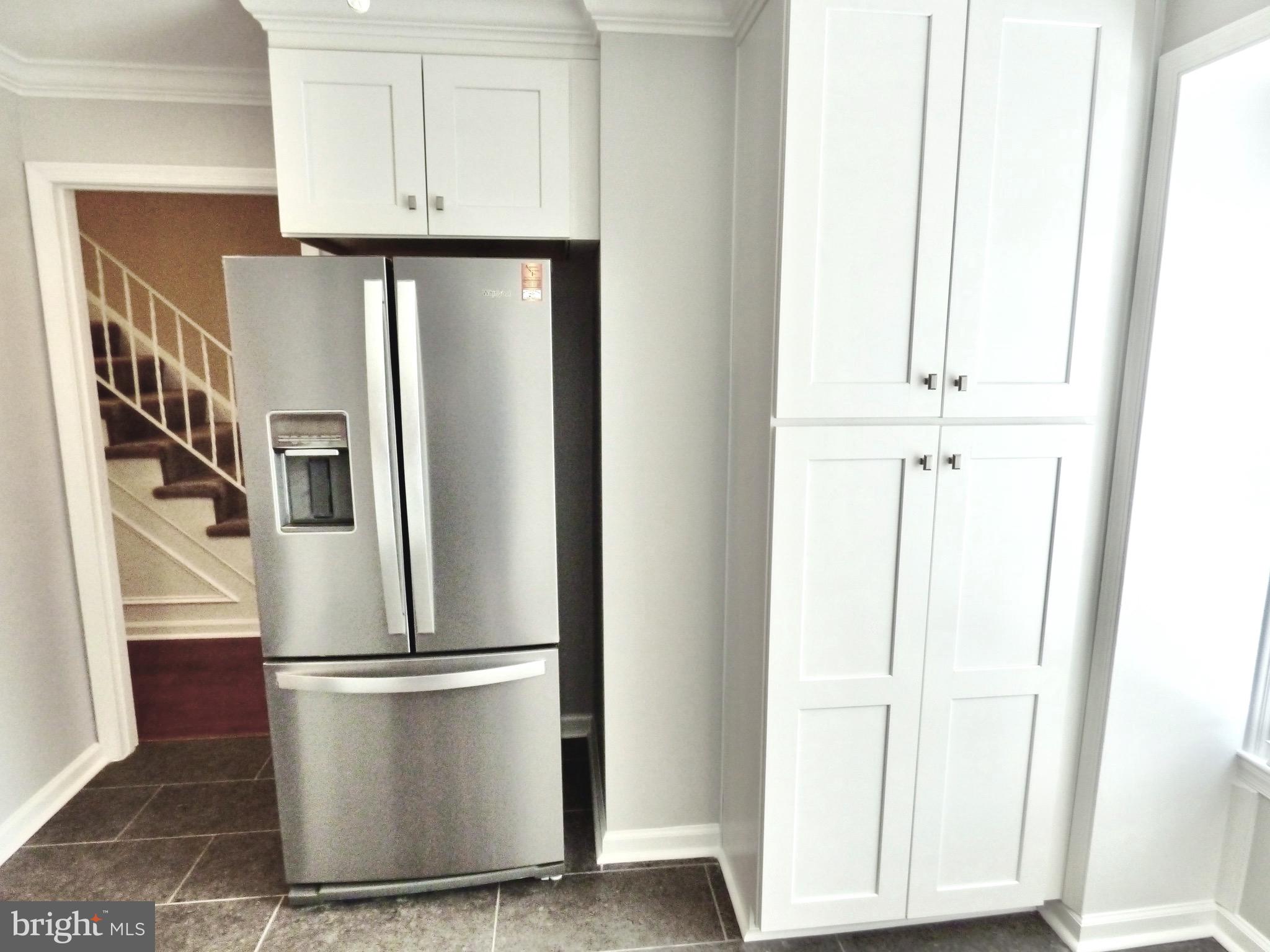 VILLAGE SQUARE - Residential Lease