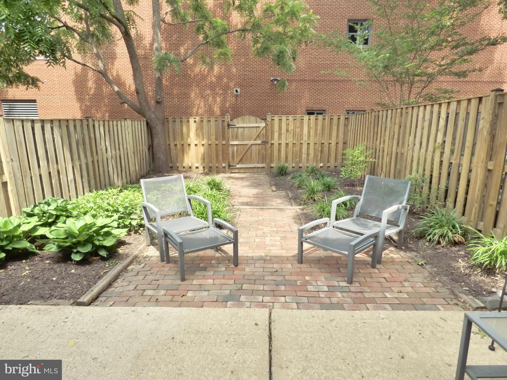 VILLAGE SQUARE - Residential Lease