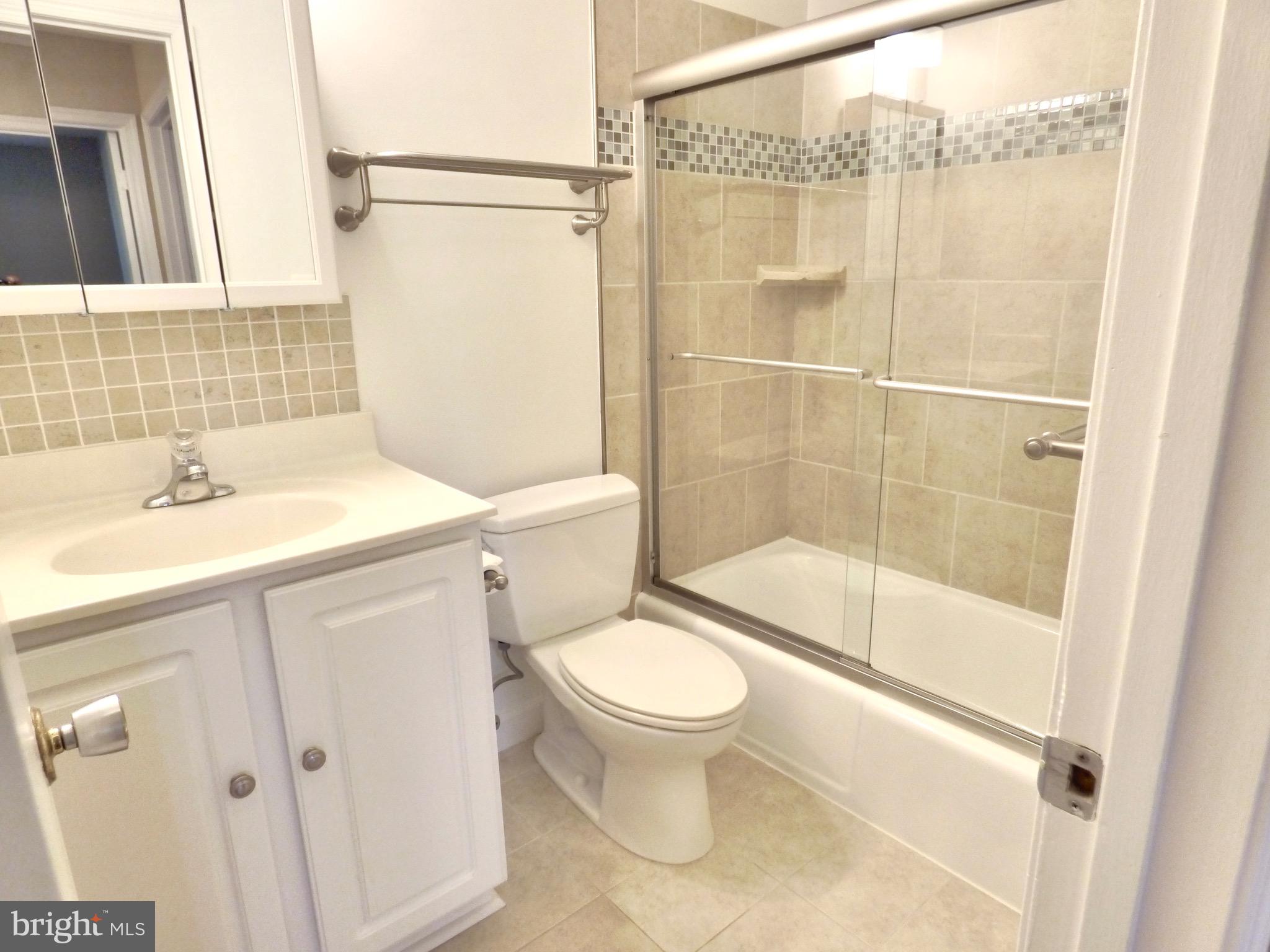 VILLAGE SQUARE - Residential Lease