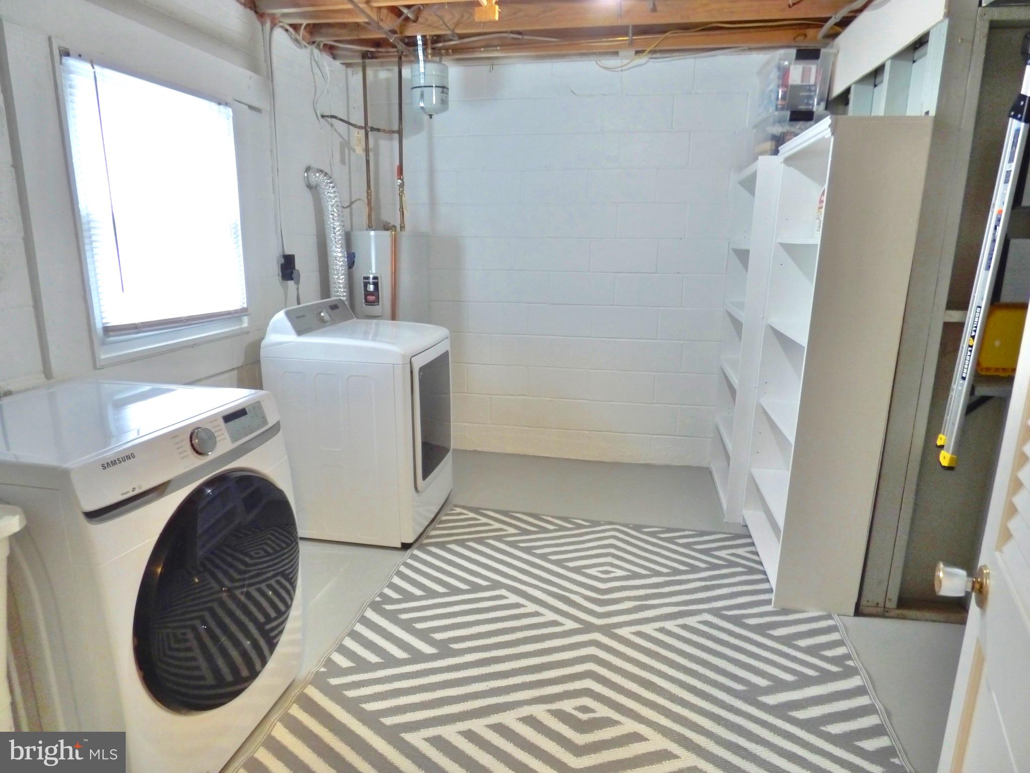 VILLAGE SQUARE - Residential Lease